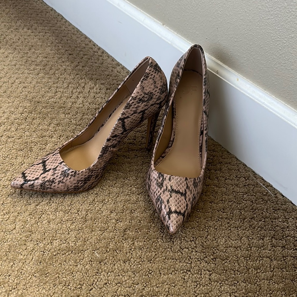 Just Fab Snake Skin Heel 3” - Gisselle